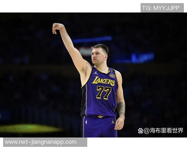 克莱回忆初见东契奇时的印象科比亲临现场助阵让他特别难忘