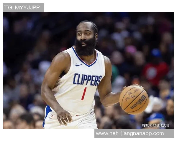 自96-97赛季以来至少三次半场得分35的球员统计科比哈登詹姆斯库里均在列